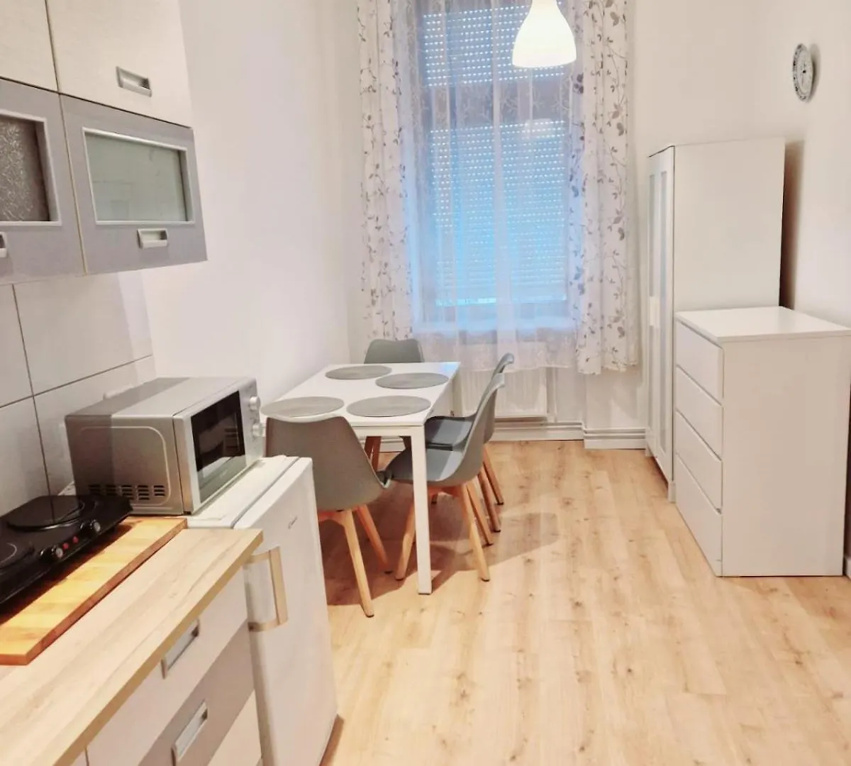 Family Studio Apartment For 4 Берлин