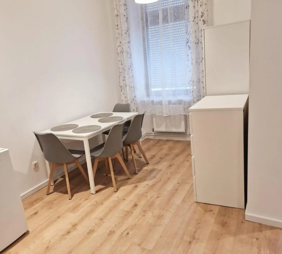 Family Studio Apartment For 4 Берлин 0*,